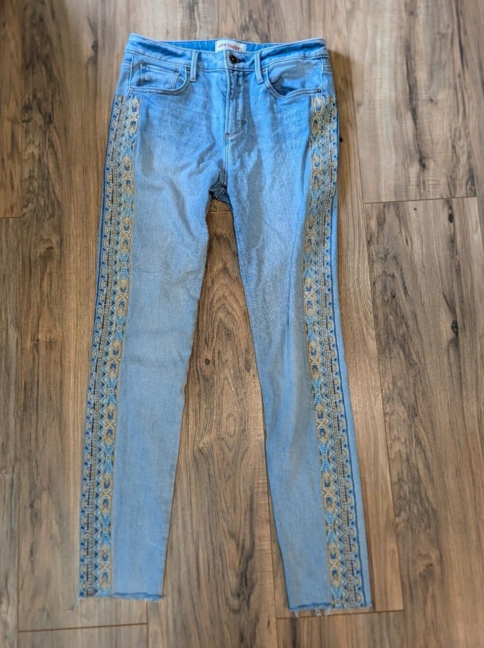 Driftwood Jackie Mid Rise Embroidered Side Stripe Jeans sz 27